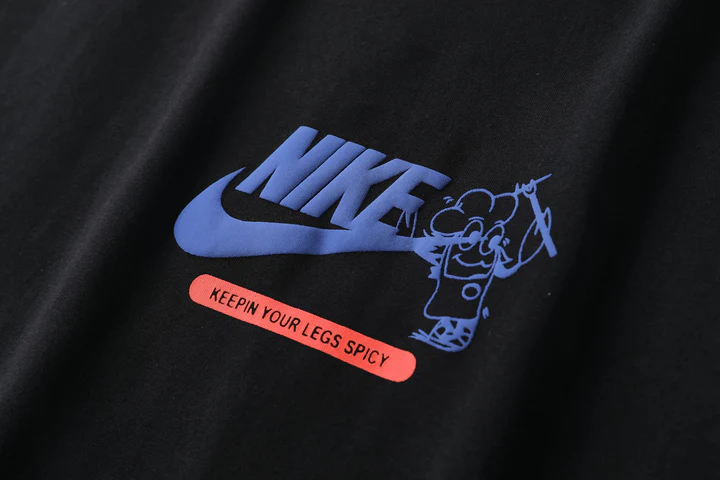 T-shirt Nike “Heat On Your Feet”