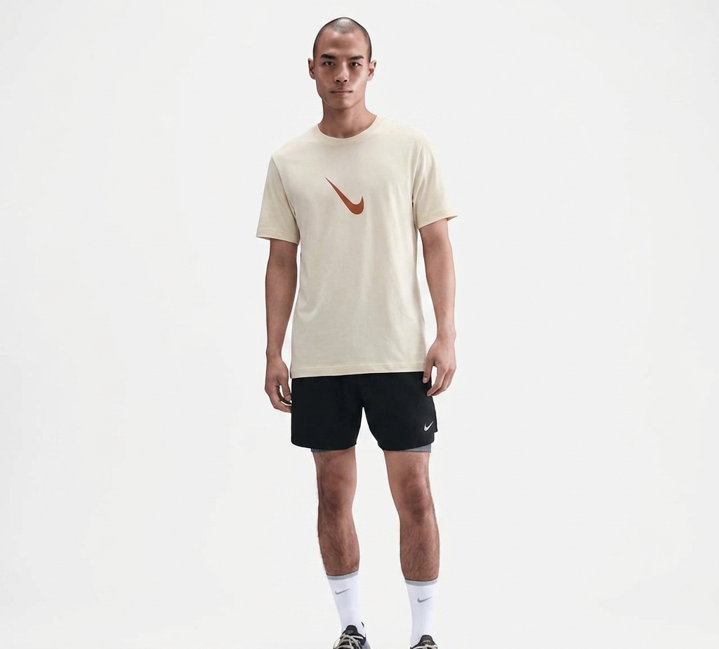 t-shirt Nike Giannis Antetokounmpo.
